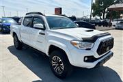 $24975 : 2021 Tacoma TRD Sport thumbnail