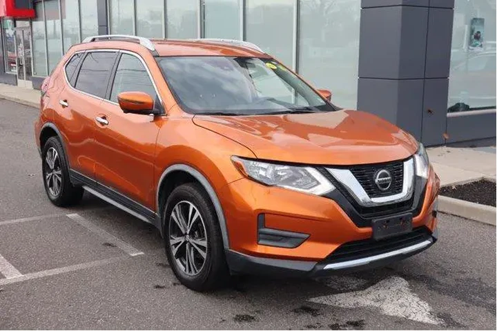 $13207 : Nissan Rogue 2019 image 3