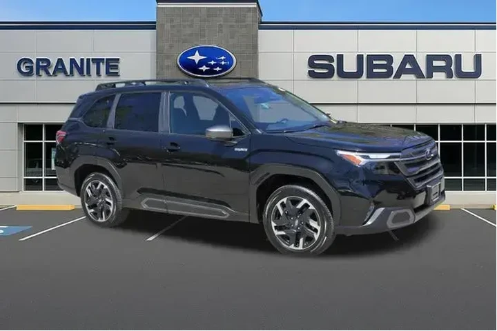 $37991 : Subaru Forester 2025 AWD Lim image 6