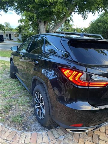 $28000 : lexus rx350 image 5