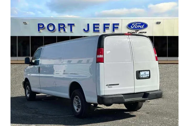$23895 : Chevrolet Express 2023 2500 image 8