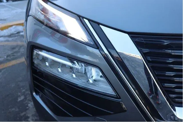 $21825 : Nissan Rogue 2022 AWD SV 4dr image 10