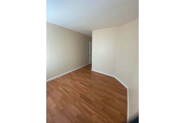 $2900 : 4 recámaras Victorville ca image 8
