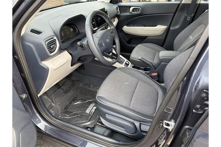 $22762 : Hyundai VENUE 2025 Limited 4 image 9