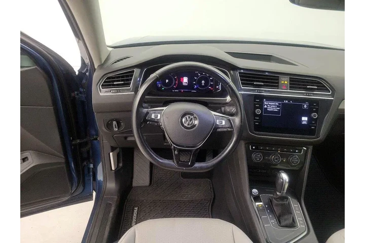 $18998 : Volkswagen Tiguan 2019 SE 4d image 10