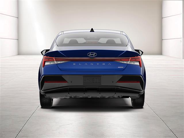 $28015 : New 2024 Hyundai ELANTRA HYBR image 6