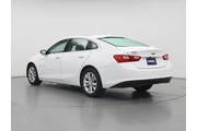 $20998 : Chevrolet Malibu 2024 LT 4dr thumbnail