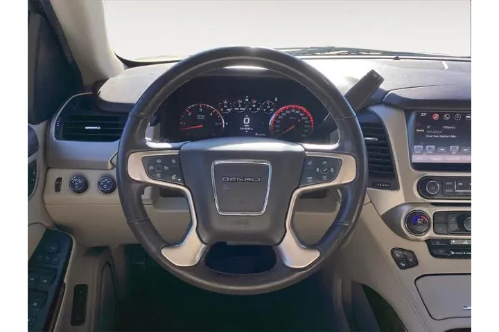 $24500 : GMC Yukon XL 2016 4x4 Denali image 2