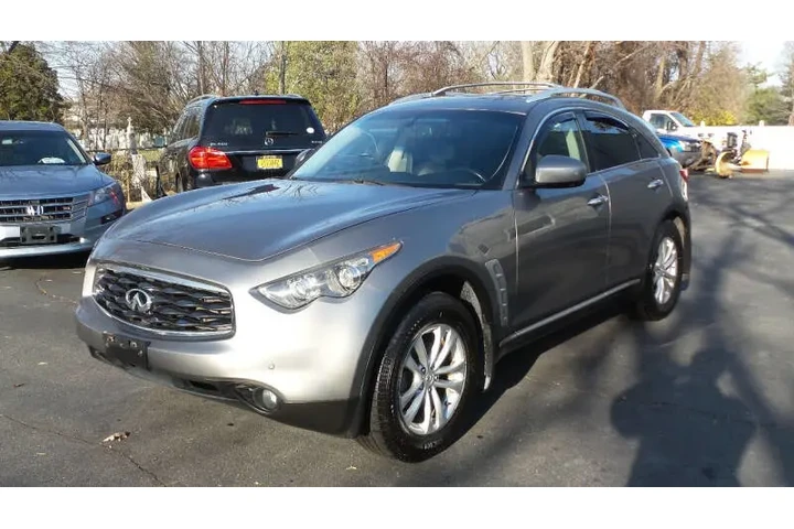 $16900 : 2010 FX35 image 1