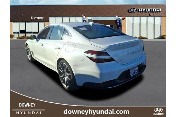 $24746 : Genesis G70 2023 2.0T 4dr Se image 6