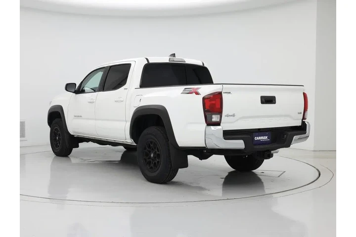 $32998 : Toyota Tacoma 2023 4x4 SR V6 image 2