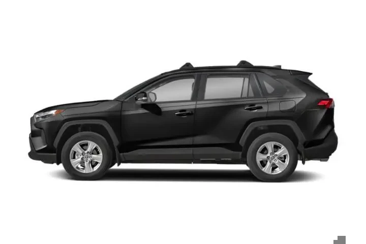 $24988 : Toyota RAV4 2022 XLE 4dr SUV image 2