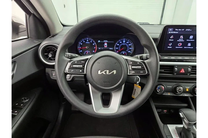 $19998 : Kia Forte 2024 LXS 4dr Sedan image 10