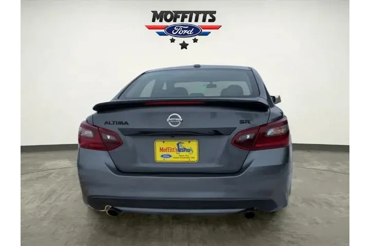 $12770 : Nissan Altima 2018 2.5 SR 4d image 4