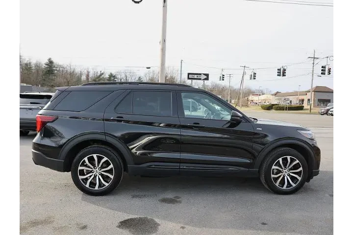 $39209 : Ford Explorer 2025 AWD ST-Li image 8