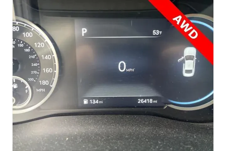 $29500 : Genesis G70 2023 2.0T 4dr Se image 8