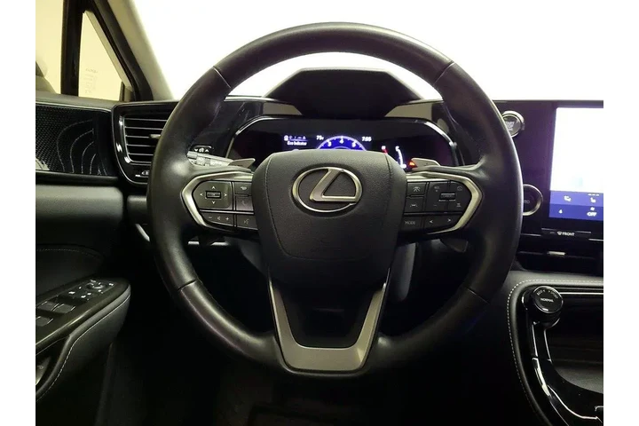 $34998 : Lexus NX 250 2024 4dr Crosso image 10