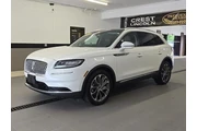 $38999 : Lincoln Nautilus 2022 AWD Re thumbnail