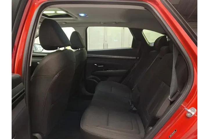 $19700 : Hyundai TUCSON 2022 AWD SEL image 10