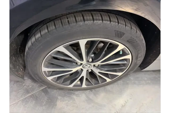 $15499 : Toyota Camry 2018 SE 4dr Sed image 7