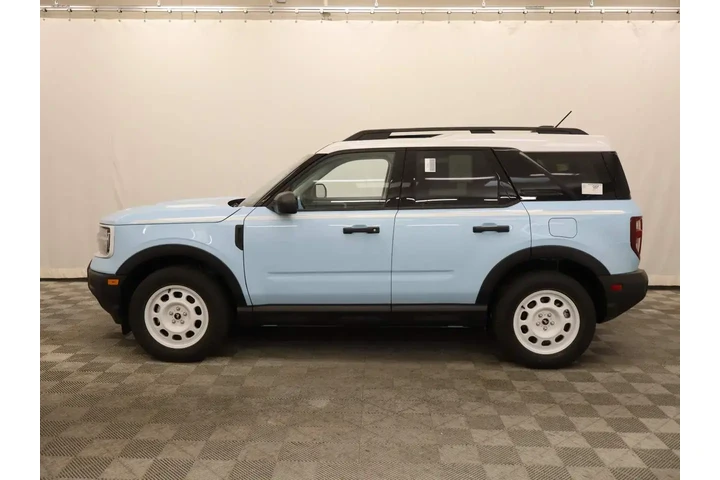 $33995 : Ford Bronco Sport 2025 AWD H image 2
