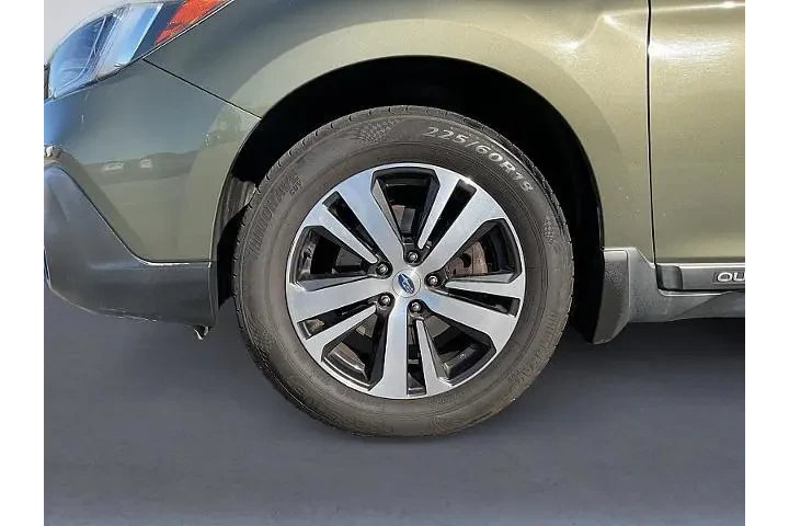 $13850 : Subaru Outback 2018 AWD 2.5i image 9