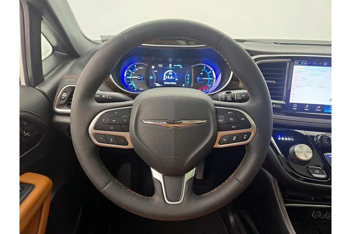 $31998 : Chrysler Pacifica Hybrid 202 image 10