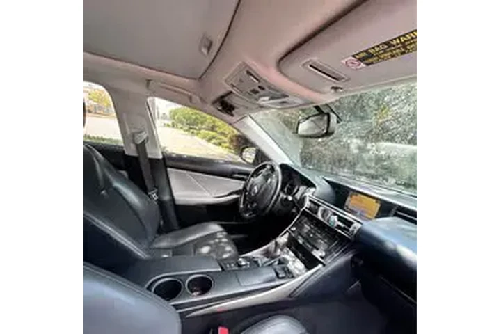 $12900 : 2015 Lexus IS250 Salvage title image 3