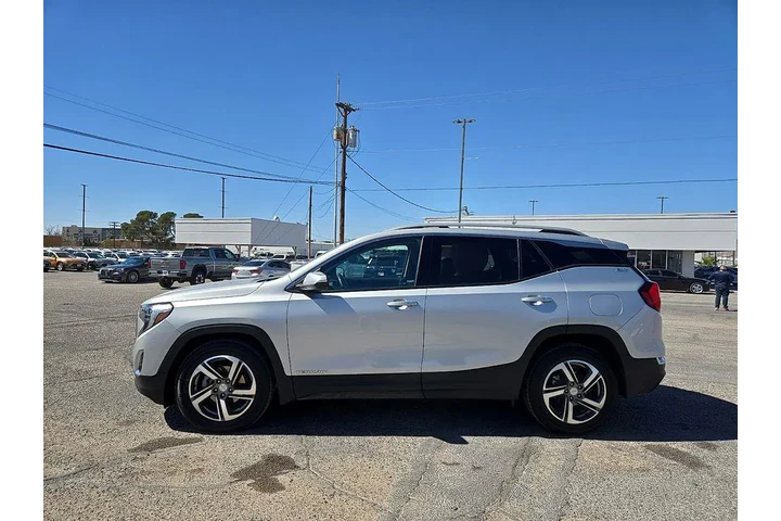 $23795 : GMC Terrain 2021 SLT 4dr SUV image 5