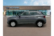 $19995 : Hyundai VENUE 2025 SE 4dr Cr thumbnail