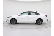 $17998 : Kia Forte 2023 LXS 4dr Sedan thumbnail