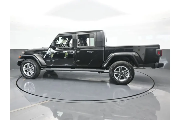 $36995 : Jeep Gladiator 2024 4x4 Will image 3