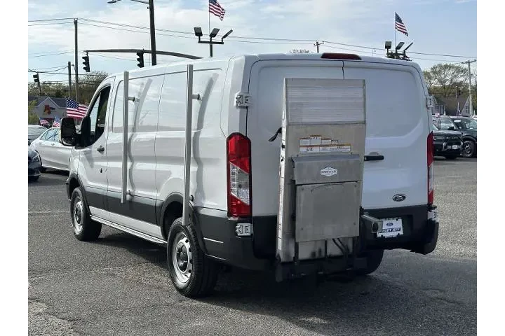 $26450 : Ford Transit 2018 350 3dr SW image 8