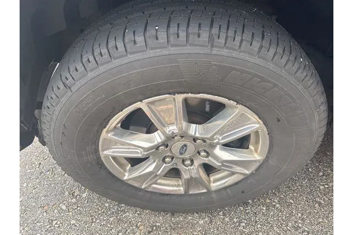 $23140 : Ford F-150 2015 4x4 Lariat 4 image 10