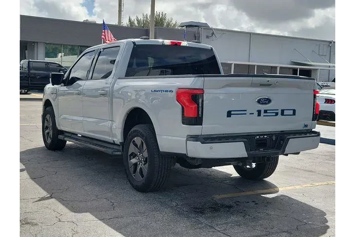 $36990 : Ford F-150 Lightning 2023 AW image 3