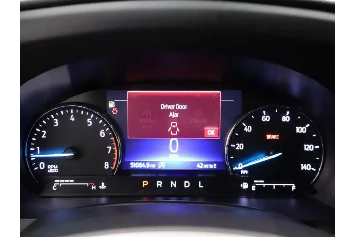 $27184 : Ford Explorer 2023 AWD XLT 4 image 7