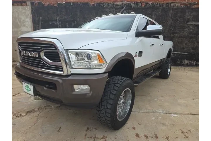 $39990 : Ram 2500 2018 4x4 Laramie Li image 1