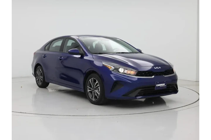$17998 : Kia Forte 2024 LXS 4dr Sedan image 1