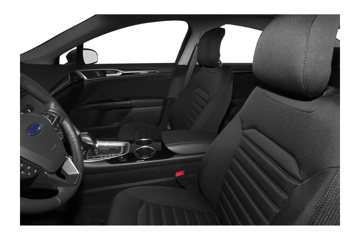 2015 Fusion SE image 9