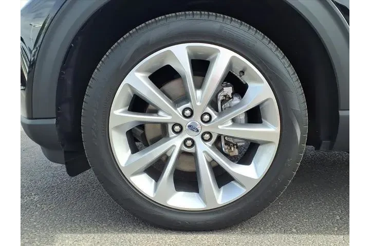 $39493 : Ford Explorer Hybrid 2023 AW image 9