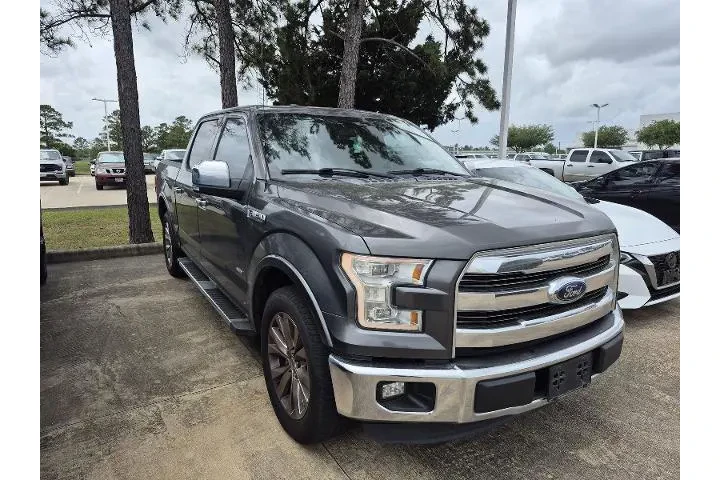 $21591 : Ford F-150 2015 4x2 XL 4dr S image 2