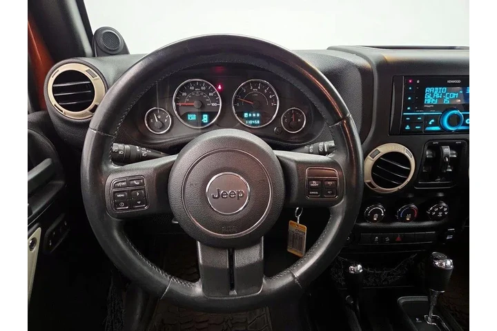 $17998 : Jeep Wrangler Unlimited 2014 image 10