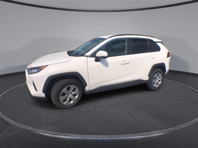 $24900 : PRE-OWNED 2021 TOYOTA RAV4 LE image 4