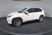 $24900 : PRE-OWNED 2021 TOYOTA RAV4 LE thumbnail