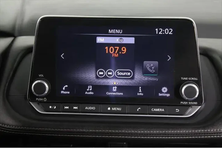 $15603 : Nissan Rogue 2024 S 4dr Cros image 6