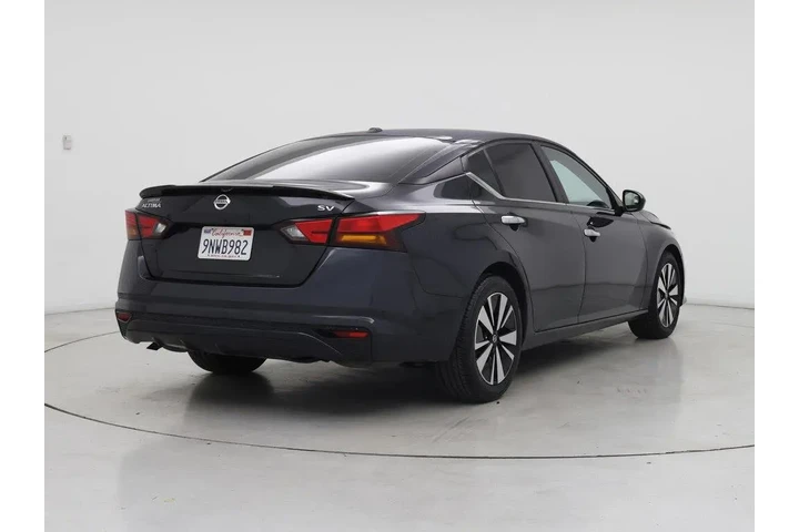 $16998 : Nissan Altima 2021 2.5 SV 4d image 8