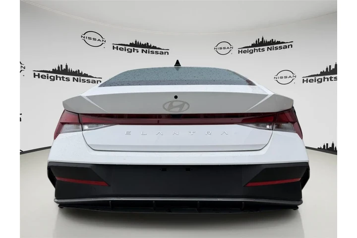 $20190 : Hyundai ELANTRA 2025 SE 4dr image 4