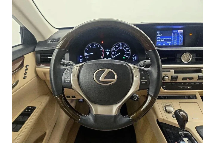 $15998 : Lexus ES 350 2014 4dr Sedan image 10