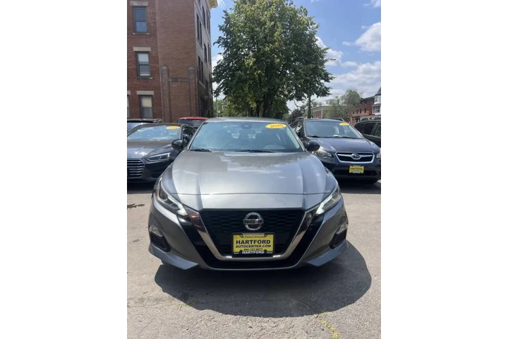 $12999 : 2020 Altima 2.5 SR image 3