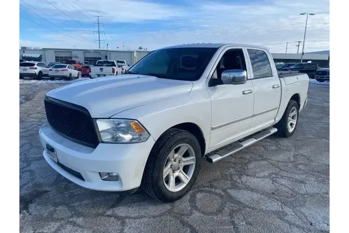 $15990 : Ram 1500 2012 4x4 Laramie Li image 2